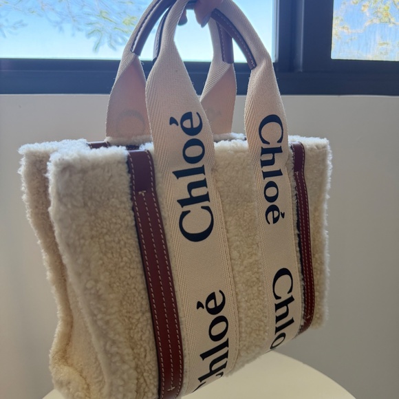 Chloe - Picture 4 of 10